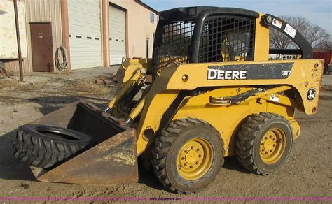 how much does a john deere 317 skid steer weight|john deere 317 skid steer for sale.